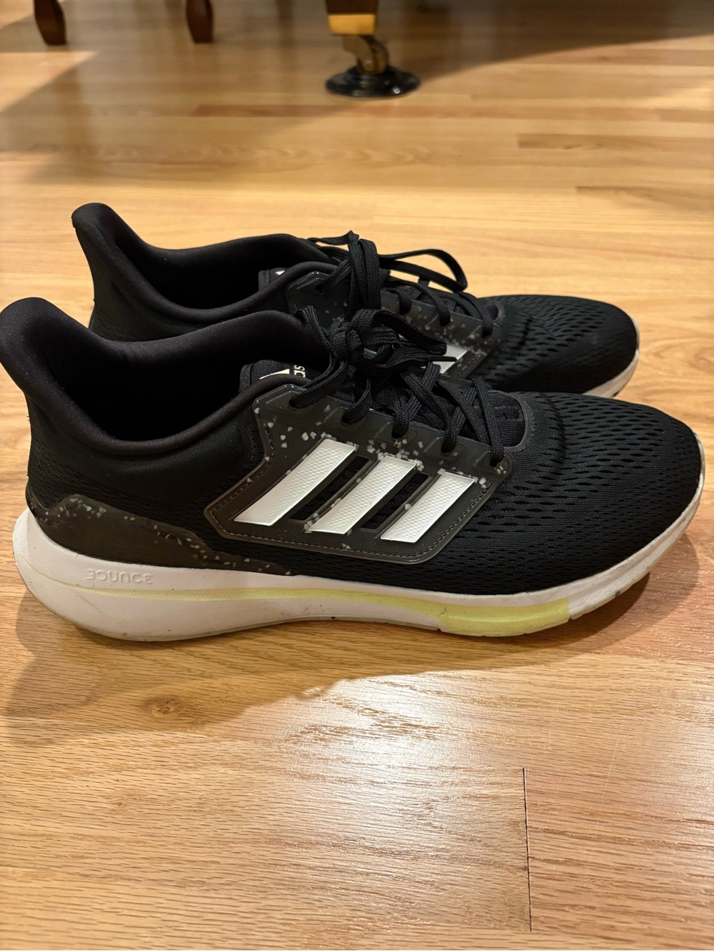 Adiddas Men’s Black 3ounce Athletic Shoes Sz 13